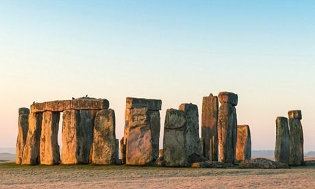 Bãi đá Stonehenge tại Wiltshire, Anh.