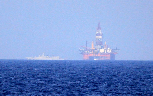 Mỹ-Trung Quốc có xứng tầm nước lớn? - 1 Giàn khoan Hải Dương- 981 hạ đặt trái phép trong vùng biển Việt Nam