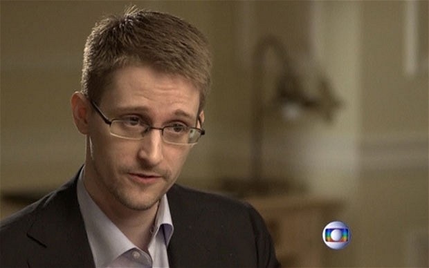Cựu nhân viên tình báo Mỹ Edward Snowden.