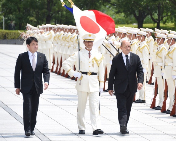 Nhật bắt tay Pháp phát triển thiết bị quân sự