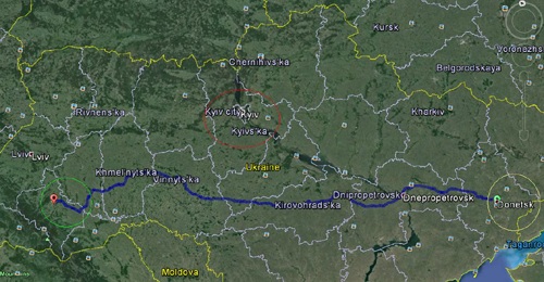 Phi công Ba Lan lái MiG-29 bắn hạ MH17? - 3 Hai hộp đen của máy bay MH17 được bàn giao cho các quan chức Malaysia. Ảnh: AFP-TTXVN