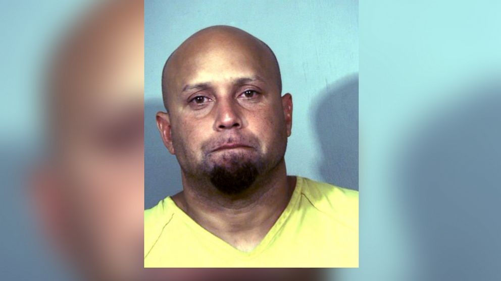 Chân dung Omar Gonzalez.