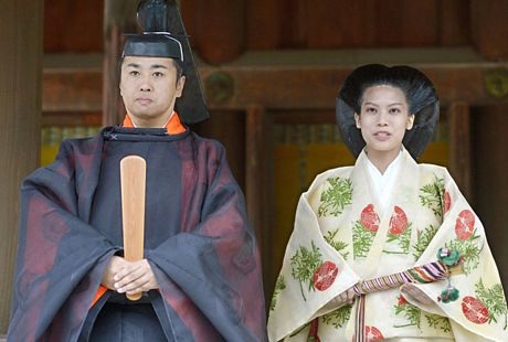 Công chúa Noriko giờ đây lấy tên là Noriko Senge.