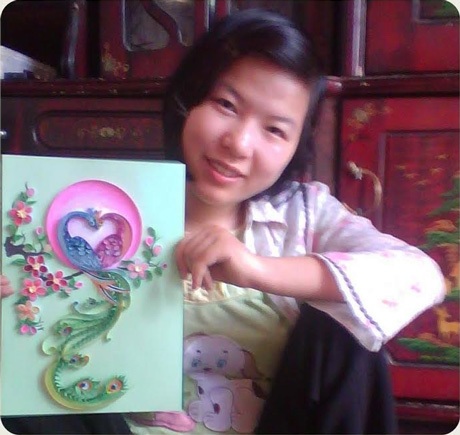 Độc đáo nghệ thuật… cuốn giấy - 10 Tuyết Lan với sản phẩm quilling của mình.
