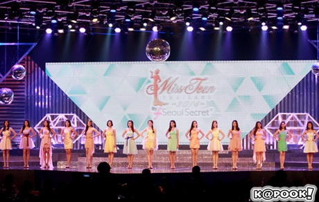 Nữ sinh đeo niềng răng chiến thắng Miss Teen Thái Lan 2014 - 2 Các thí sinh tỏa sáng trong đêm Chung kết Miss Teen Thái Lan 2014
