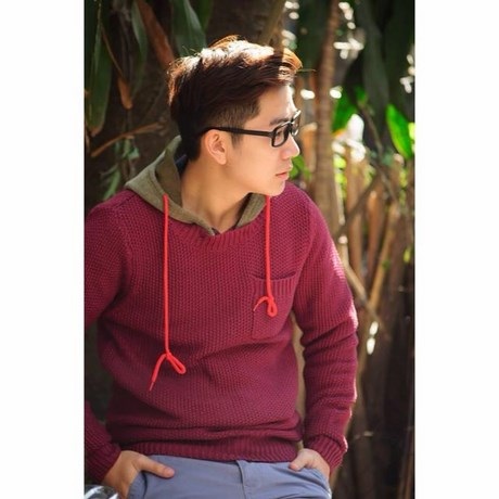 Bật mí công thức phối đồ cho nam ngày se lạnh - 20 Màu sắc bắt mắt sẽ tạo cảm giác tươi mới, ấm áp hơn cho những ngày se lạnh cuối Thu, đầu Đông.