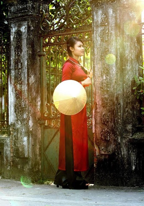 Chùm ảnh “tình bà cháu” của nữ sinh Hà thành - 12 Hoàng Dung