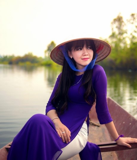 Thiếu nữ xinh đẹp lạc “miền cổ tích” suối Yến - 12 Miền cổ tích ở suối Yến khiến thiếu nữ chẳng muốn bước về…