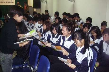Báo động bạo lực tình dục học đường ở Hà Nội - 1 Báo động bạo lực tình dục học đường ở Hà Nội