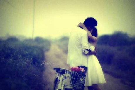 Hồng rất đau khổ, day dứt vì sự ra đi của M. Ảnh minh họa.