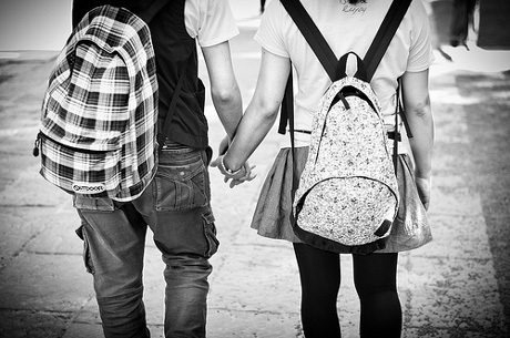 Bà bầu sinh viên: Bị người yêu “gài bẫy” - 1 Bà bầu sinh viên: Bị người yêu “gài bẫy”