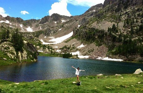 Hoa khôi Việt đất Pháp vào vai hướng dẫn viên khám phá Giao thừa tại Nice - 5 Một chuyến leo núi