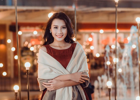 Ngắm dung nhan xinh đẹp của Á khôi báo chí - 6 Và thường xuyên tham gia các hoạt động xã hội ý nghĩa.
