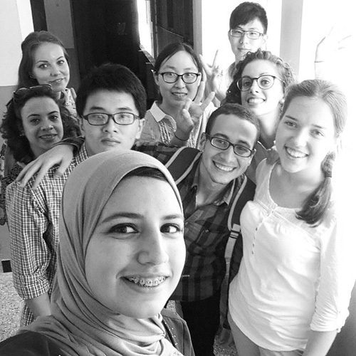 Tuổi trẻ là những chuyến lên đường - 1 Tuổi trẻ là những chuyến lên đường