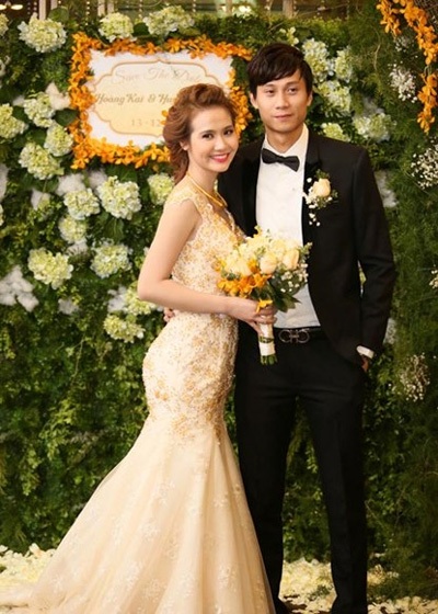 “Hot girl” Việt dồn dập lên xe hoa cuối năm 2014 - 6 Hot girl Hà thành và chồng đã có tình yêu đẹp 5 năm trước khi tiến tới hôn nhân