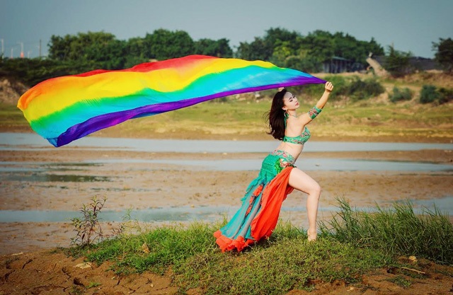 Phiêu cùng vũ khúc bellydance của Hoa khôi tài năng trường Điện ảnh - 8 Hoài Thư