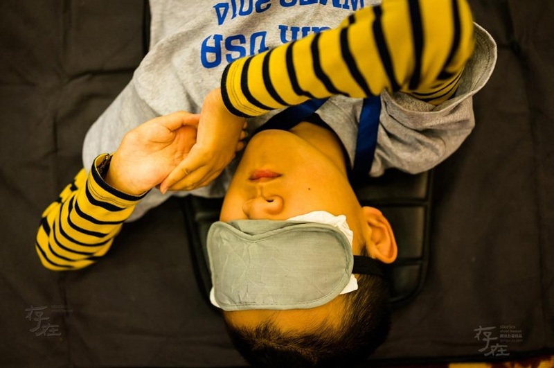 Cậu bé 11 tuổi liệt toàn thân giành HCV Toán học trẻ quốc tế - 11 Cậu bé 11 tuổi liệt toàn thân giành HCV Toán học trẻ quốc tế