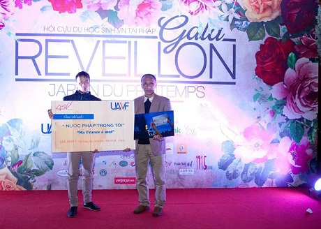 BTC trao giải cuộc thi “Nước Pháp trong tôi”.