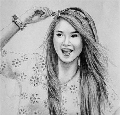 Nhan sắc hot girl Việt dưới nét vẽ của họa sỹ 9X - 16 Và bức tranh vẽ Huyền Anh (Bà Tưng) bằng bút bi của Quốc Vẹn