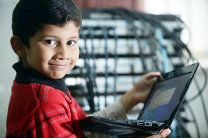 Ayan Qureshi, người trẻ tuổi nhất được cấp bằng chuyên viên IT