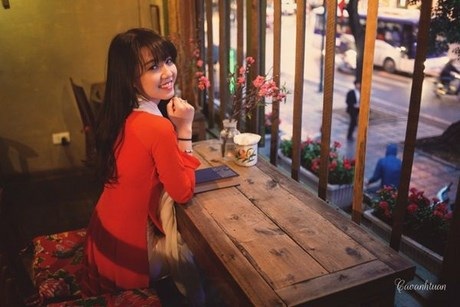 Bộ ảnh thiếu nữ Hà thành rạng rỡ du xuân phố cổ - 16 Thu Lệ