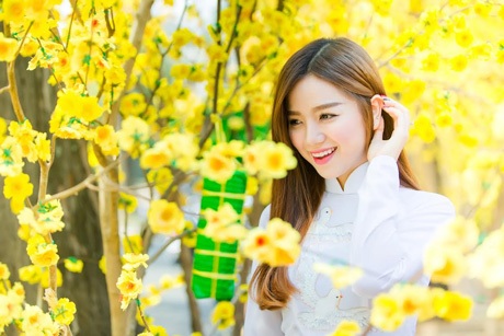 Ngôi sao thời trang Lê Hạ Anh rực rỡ bên mai vàng đón xuân - 6 Hoài Thư