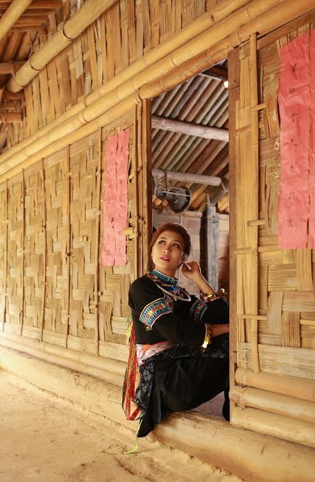 Hoa khôi Hà Giang kể chuyện đón Tết của dân tộc Cờ Lao - 2 Hoa khôi Hà Giang kể chuyện đón Tết của dân tộc Cờ Lao