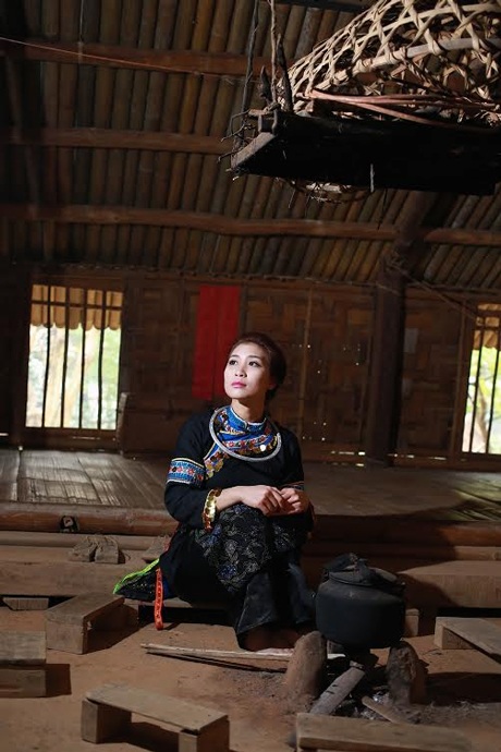 Hoa khôi Hà Giang kể chuyện đón Tết của dân tộc Cờ Lao - 10 Hoài Thư
