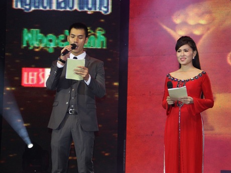 Sao Việt nói gì về “Hội xuân văn nghệ sĩ 2015”? - 3 Nghệ sĩ – DV hài Hoàng Mập.