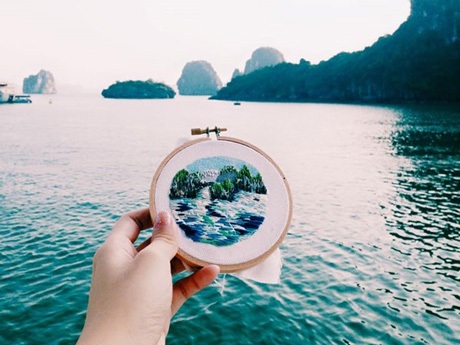 Cô gái trẻ “chụp” lại hành trình “xê dịch” bằng tranh thêu - 3 Khung cảnh nên thơ của Vịnh Hạ Long