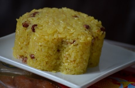 Toàn cảnh phong vị Tết Việt ở “thành phố tiệc tùng” của Canada - 13 Và cũng có đầy đủ các vật phẩm để trang hoàng ngày Tết trong gia đình.