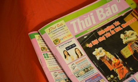 Toàn cảnh phong vị Tết Việt ở “thành phố tiệc tùng” của Canada - 17 Một trong các tiết mục đậm bản sắc quê hương trong đêm “Tết ngọt” (Ảnh: Hoàng Trung Nam).