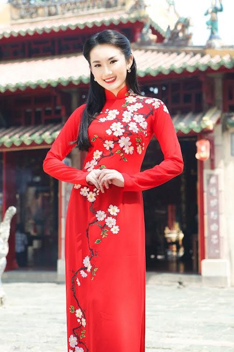 “Mỹ nữ” dancesport 9X duyên dáng trong tà áo dài đón Xuân - 14 Hoài Thư