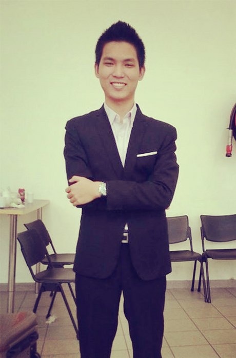 Gặp chàng nhạc sĩ sinh viên điển trai của “Mùa xuân đầu tiên” - 1 Gặp chàng nhạc sĩ sinh viên điển trai của “Mùa xuân đầu tiên”