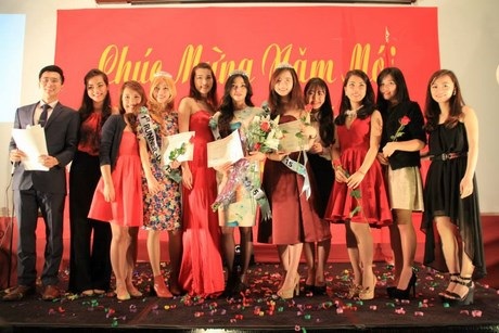 Thiếu nữ Việt xúng xính dự tiệc “Tết tình yêu” tại New York - 16 Lệ Thu