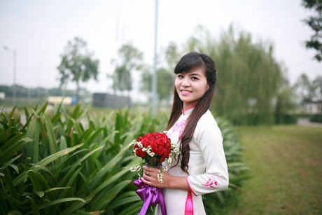 Nữ Đảng viên xinh đẹp Âu Thị Tâm.