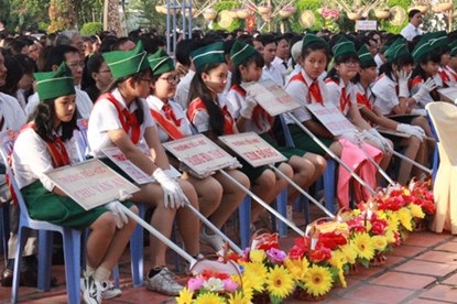 1.000 đại biểu dự lễ Tết thầy - 3 Theo