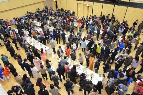 Đêm hội là nơi hội tụ của tất cả cộng đồng thanh niên, sinh viên Việt ở Nhật Bản.