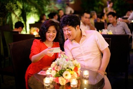 “Chuyện tình London” của nữ nghệ sĩ dương cầm xinh đẹp - 4 Để dung hòa văn hóa, Trang cũng cố gắng học các lễ nghi và tập nấu những món ăn của xứ sở kim chi.