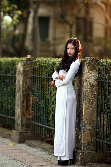Nữ sinh Hà thành duyên dáng trong tà áo dài tinh khôi - 13 Hoài Thư