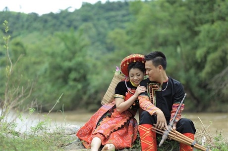 Bộ ảnh cưới độc đáo trên công trường của hai kỹ sư - 17 Theo