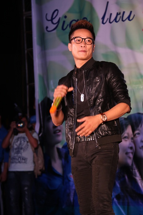 Dàn ca sỹ trẻ bật mí bí kíp thành công cho sinh viên - 4 Ca sỹ Anh Quân Idol.