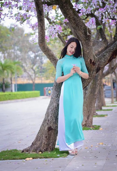 Nữ giáo viên 9x dịu dàng trên phố hoa ban - 14 Hoài Thư
