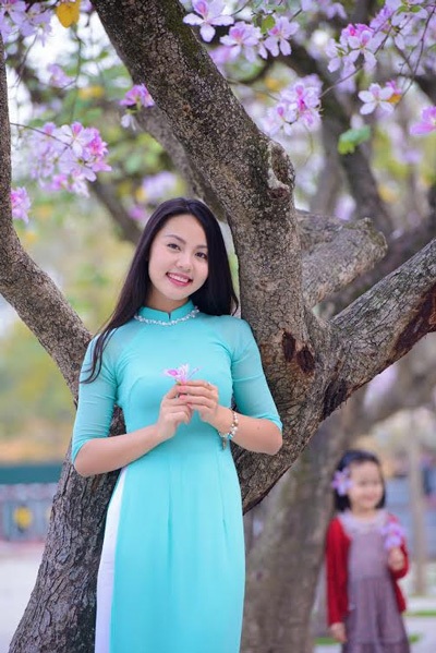 Nữ giáo viên 9x dịu dàng trên phố hoa ban - 15 Hoài Thư