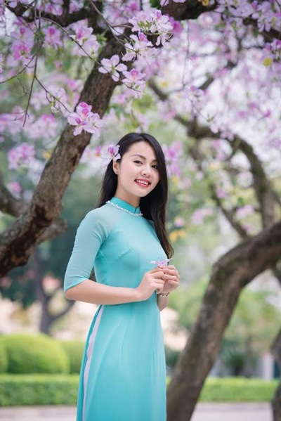 Nữ giáo viên 9x dịu dàng trên phố hoa ban - 2 Nữ giáo viên 9x dịu dàng trên phố hoa ban