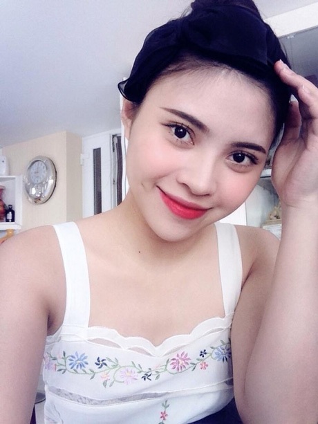Những “hot girl” ngành hàng không - 10 Những “hot girl” ngành hàng không