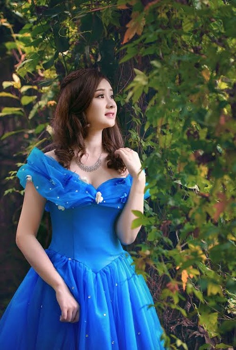 Nữ sinh Kinh tế hóa thân thành công chúa trong rừng xanh - 3 Hoài Thư
