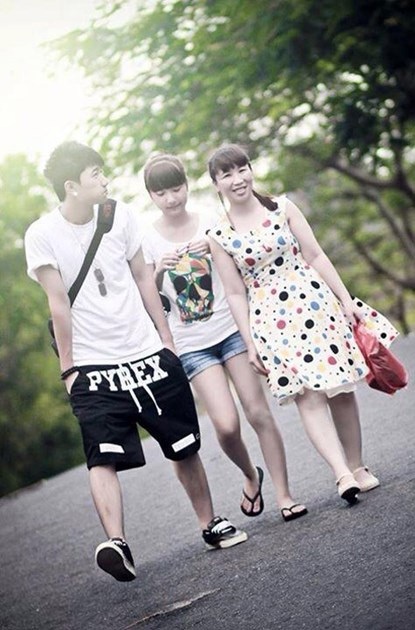 9x điển trai, đa tài viết chữ đẹp như in - 14 Khải cho biết gia đình là hậu phương vững chắc giúp Khải có thể cháy hết mình với đam mê
