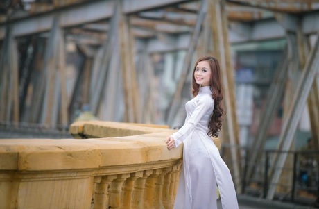 Á khôi ĐH Nội vụ dịu dàng dạo phố Hà Nội - 7 Hoài Thư