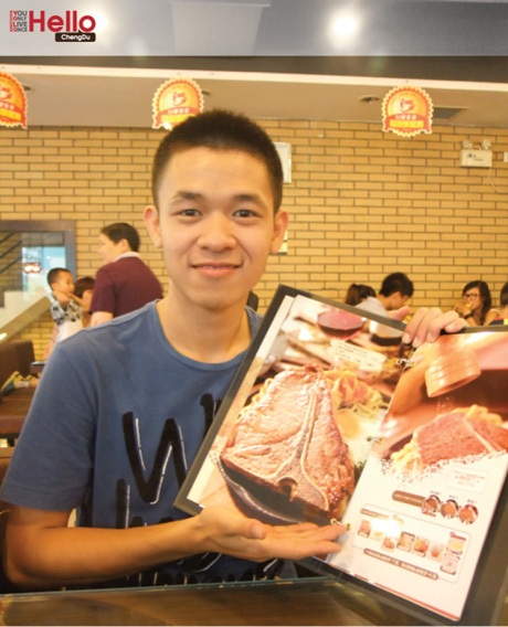 Sổ tay thông tin Học bổng Giao lưu Hán ngữ- Trải nghiệm văn hóa HelloChengdu 2015 - 6 Thưởng thức cá nướng tại Kao Master, bít tết tại Houcaller